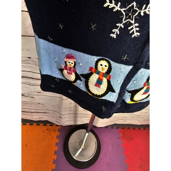 Vintage Womens Winter Sweater Vest Blue Knitted with Penguins and Snowflakes Siz - Picture 7 of 13